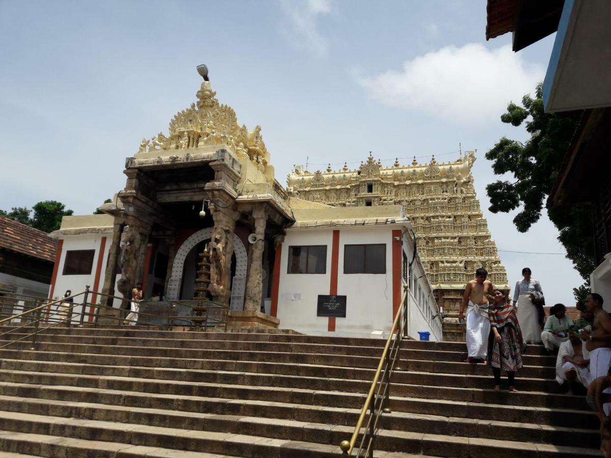 Devasthanam Lodge Thiruvananthapuram Εξωτερικό φωτογραφία