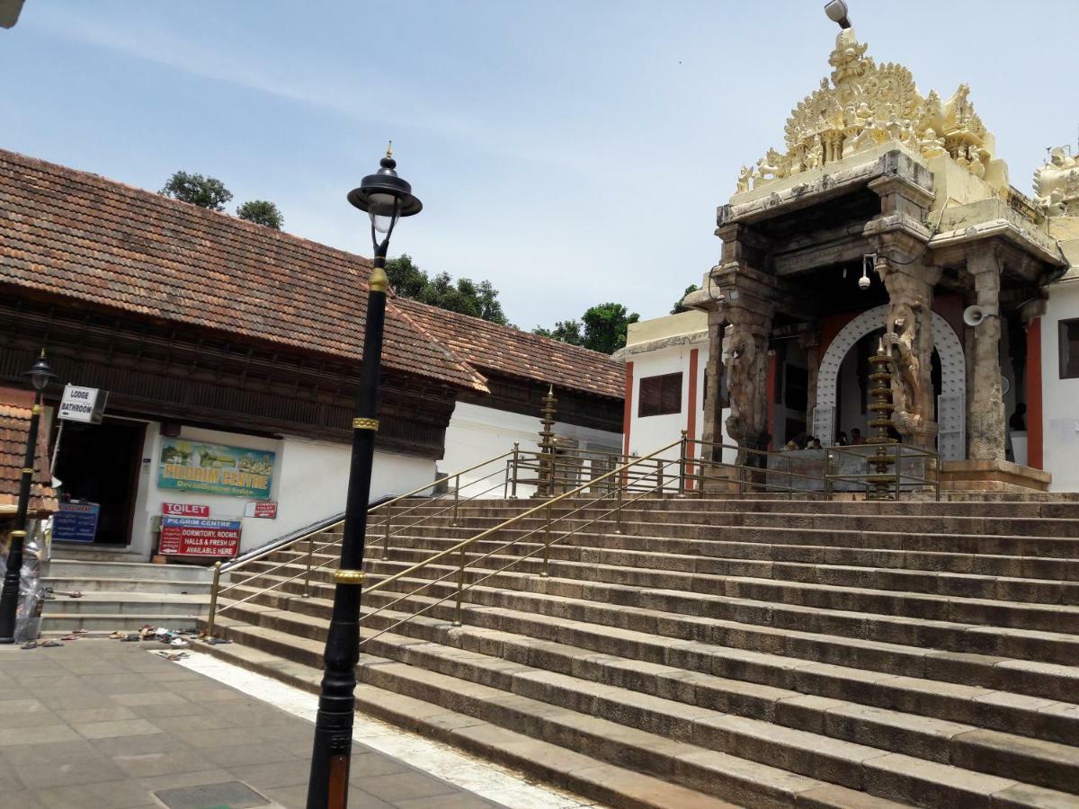 Devasthanam Lodge Thiruvananthapuram Εξωτερικό φωτογραφία